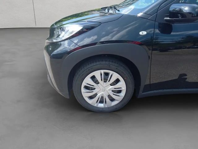 Toyota Aygo X Business Hatchback S-CVT