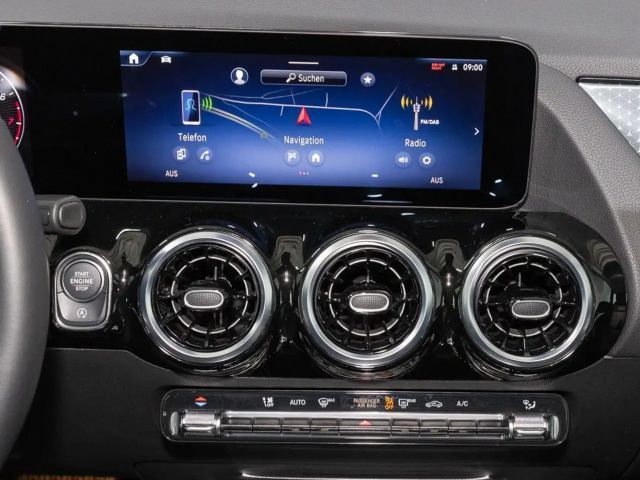 Mercedes-Benz B 180 W-Paket ParkAss. LED SpurH el.Heck LM KAM