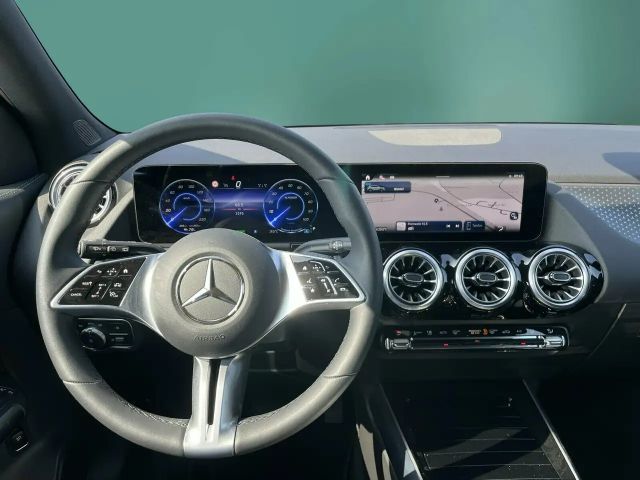 Mercedes-Benz EQA 300 4MATIC Progressive