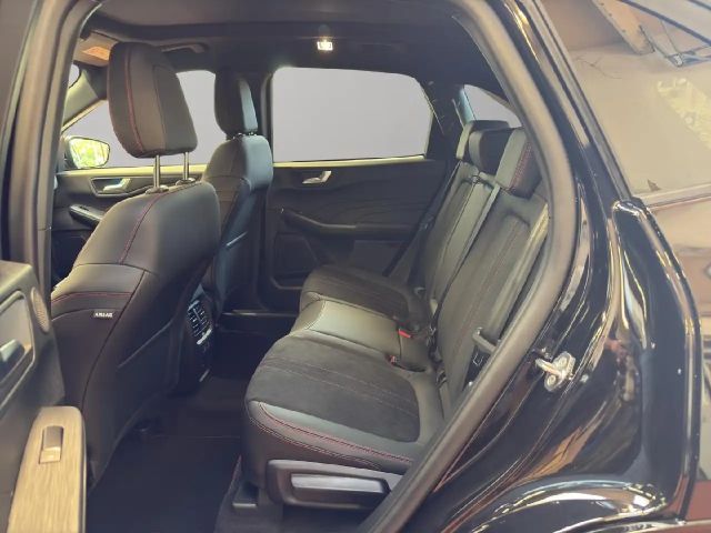 Ford Kuga Hybrid ST Line X