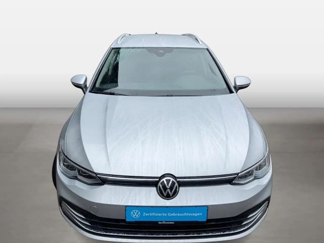 Volkswagen Golf 2.0 TDI DSG Style Variant