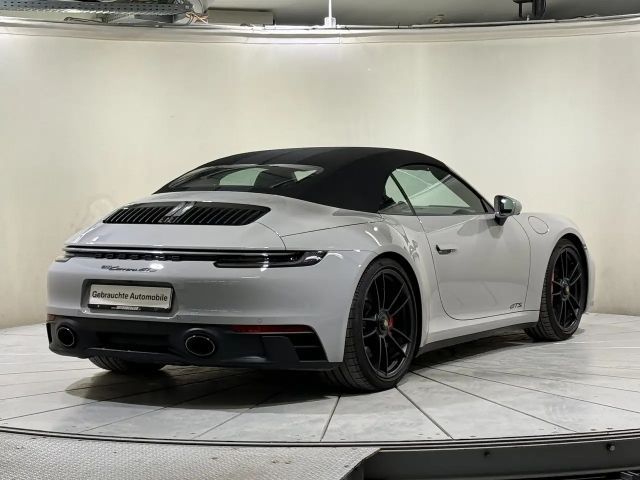 Porsche 992 Cabrio Carrera GTS