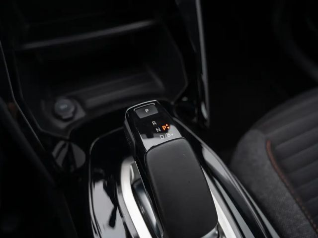 Peugeot E-2008 Active Pack