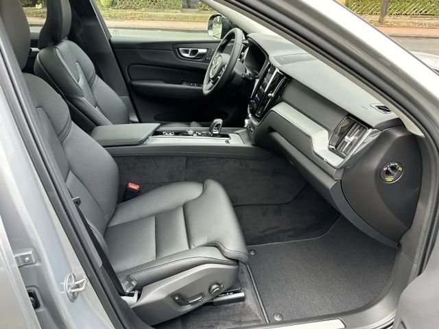 Volvo XC60 AWD Dark Plus T6