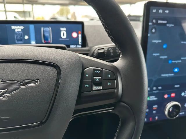 Ford Mustang Mach-E AWD GT