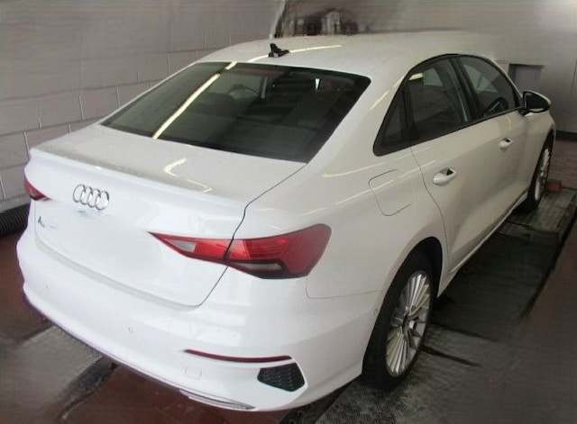 Audi A3 30 TFSI S-Tronic Sedan