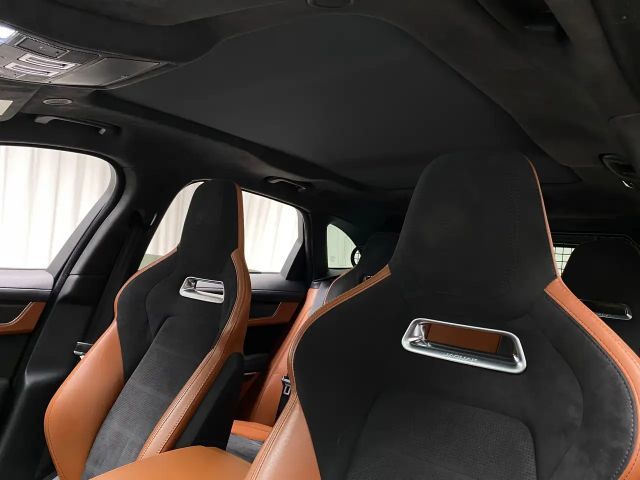Jaguar F-Pace AWD SVR