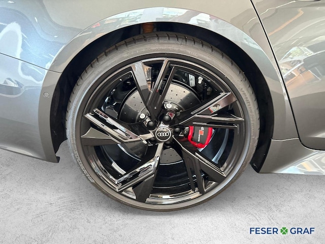 Audi RS6 Avant Quattro