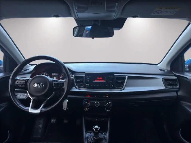 Kia Rio Titan