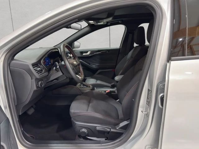 Ford Focus EcoBoost ST Line Wagon