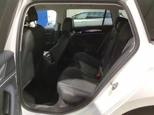 Volkswagen Passat DSG Elegance Elegance