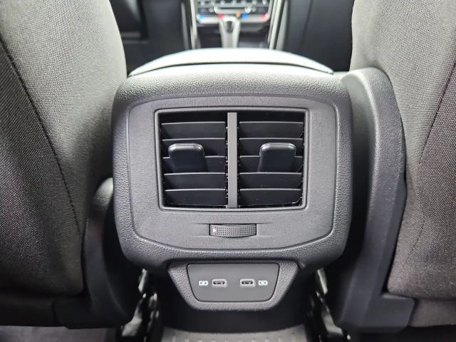 Volkswagen T-Roc 1.5 TSI IQ.Drive R-Line Style