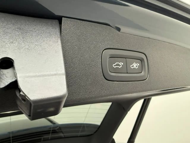 Volvo V60 AWD Dark Hybrid Recharge T6