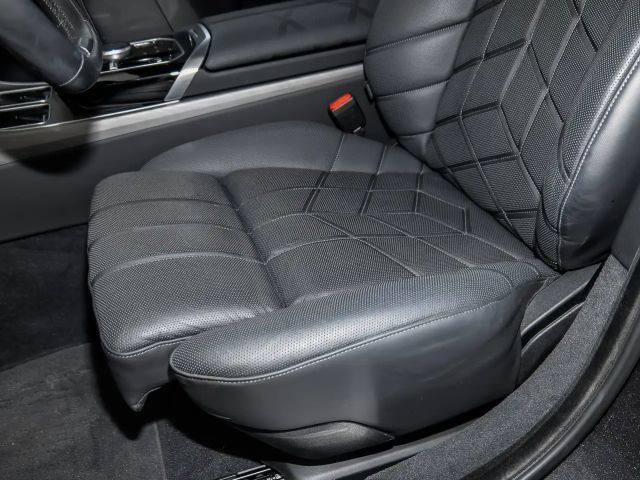 BMW 740 740d Sedan xDrive