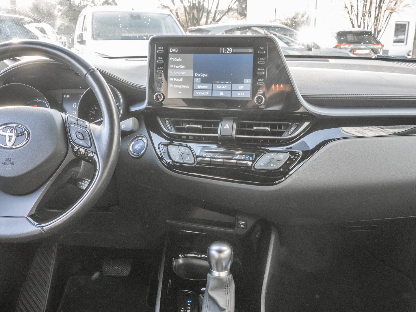 Toyota C-HR 5-deurs Plus