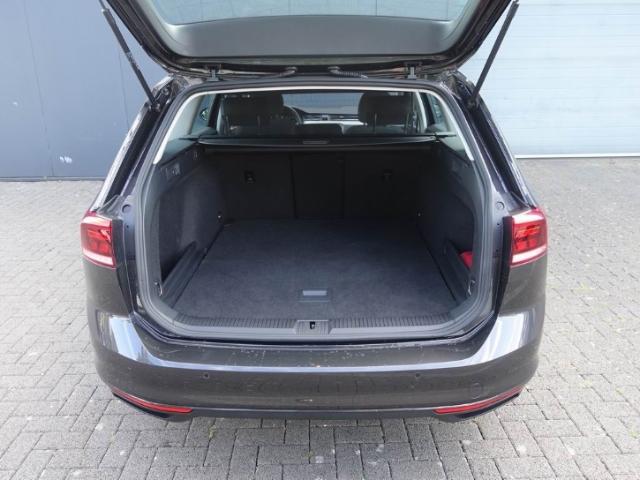 Volkswagen Passat 2.0 TDI Business DSG Variant