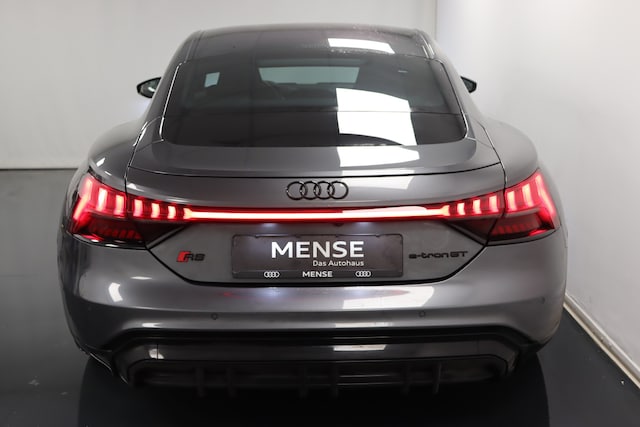 Audi RS e-tron GT Quattro