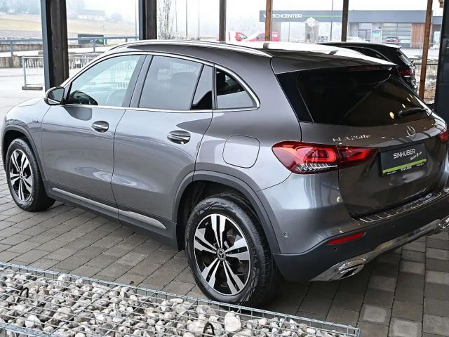 Mercedes-Benz GLA 250 GLA 250 e