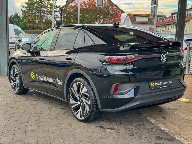Volkswagen ID.5 AHK/PANO/AR-HUD/DCP/ACC/ERGO/WÄPU/PLUS/21"