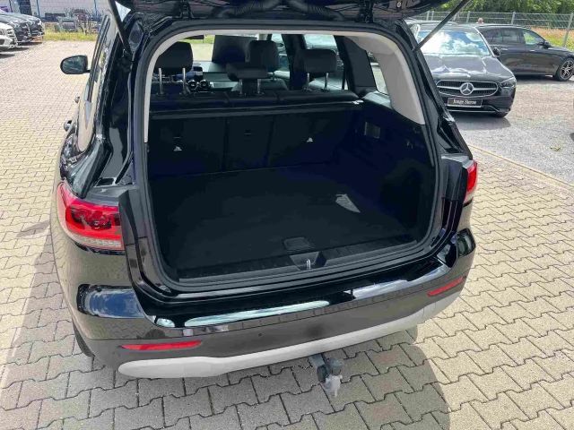 Mercedes-Benz GLB 200 4MATIC GLB 200 d