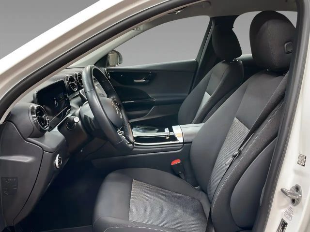 Mercedes-Benz C 200 Business Line Sedan