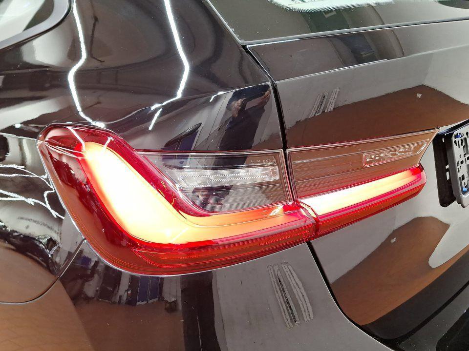 BMW 318 318i Touring