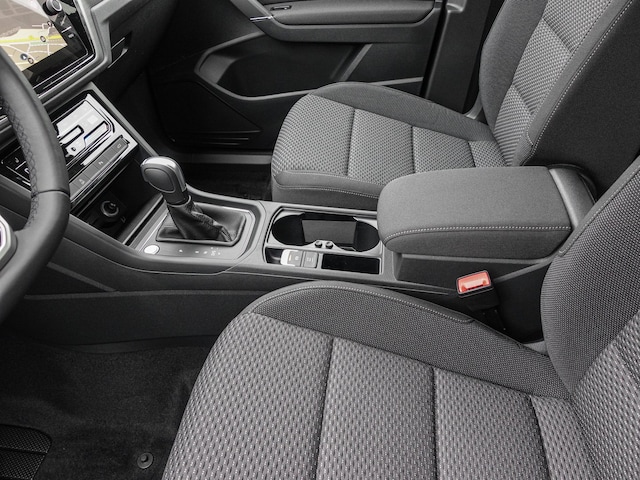 Volkswagen Touran 1.5 TSI DSG