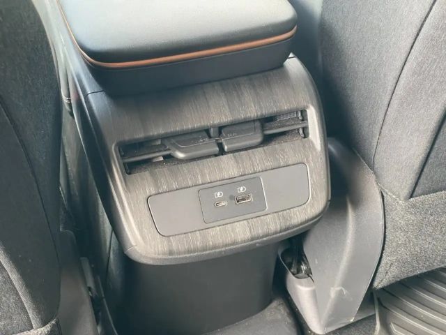 Nissan Ariya 63 kWh 218PS 2WD Basis+22kW On Board CH