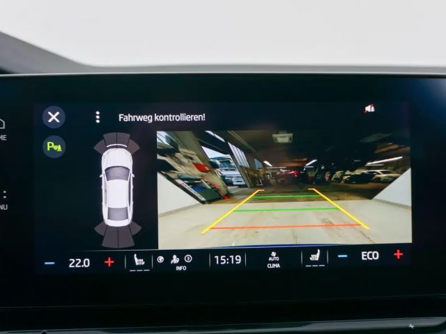 Skoda Octavia Clever iV