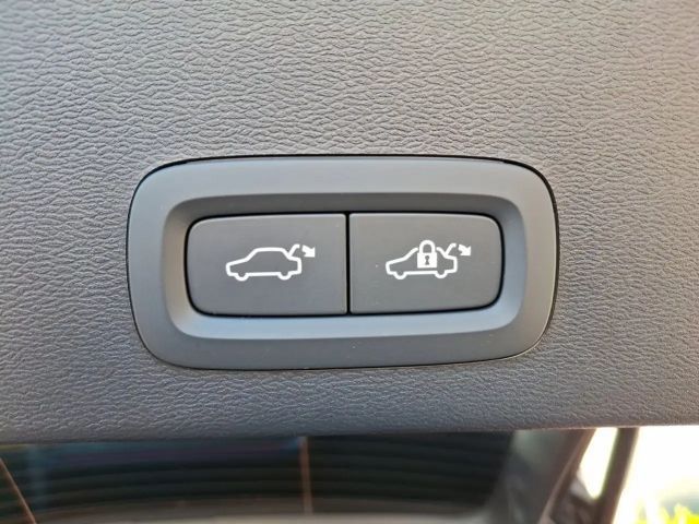 Volvo EX40 Twin motor Ultra