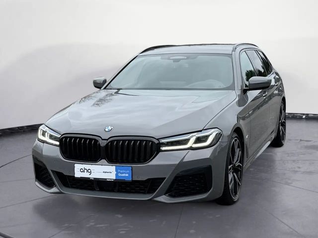 BMW 530 530d M-Sport Touring xDrive