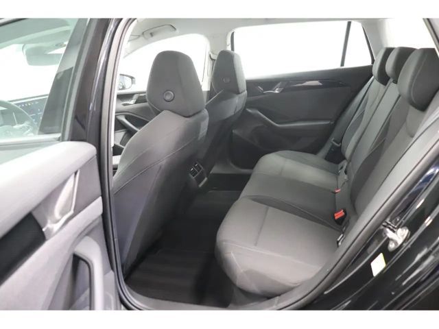 Volkswagen Passat 1.5 eTSI Variant