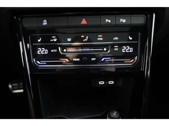 Volkswagen T-Roc 2.0 TSI DSG R-Line