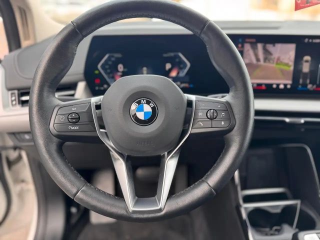 BMW 216 KAMERA DAB LED KLIMAAUTO