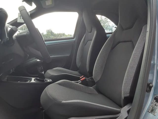 Toyota Aygo X Business Hatchback