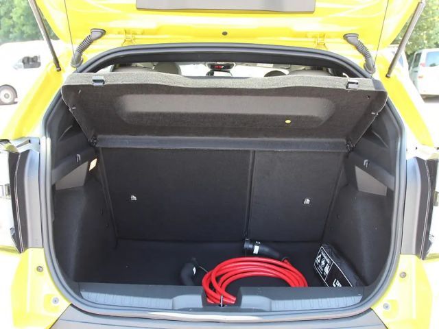 Fiat Grande Panda E La Prima