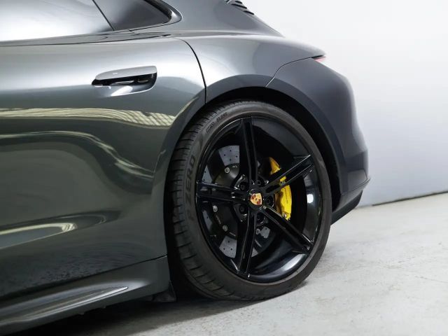 Porsche Taycan S Sport Turismo Turbo