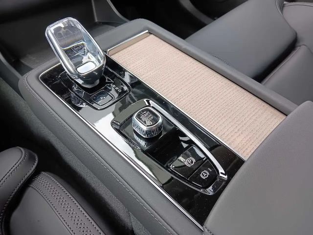 Volvo XC90 AWD Bright Plus T8