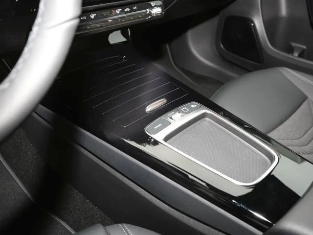 Mercedes-Benz A 200 Progressive