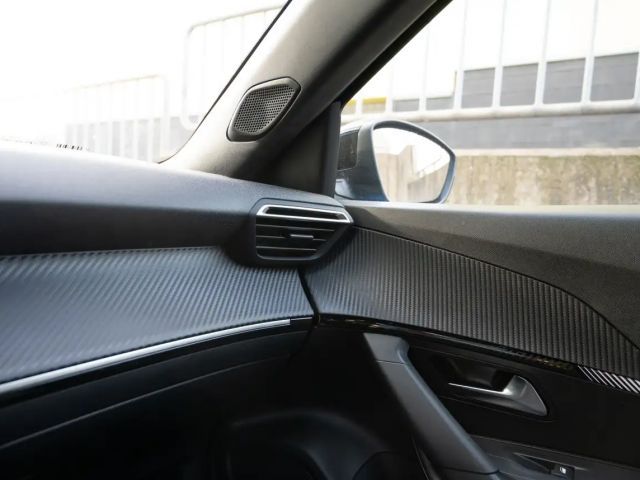 Peugeot 2008 Allure Pack EAT8 PureTech