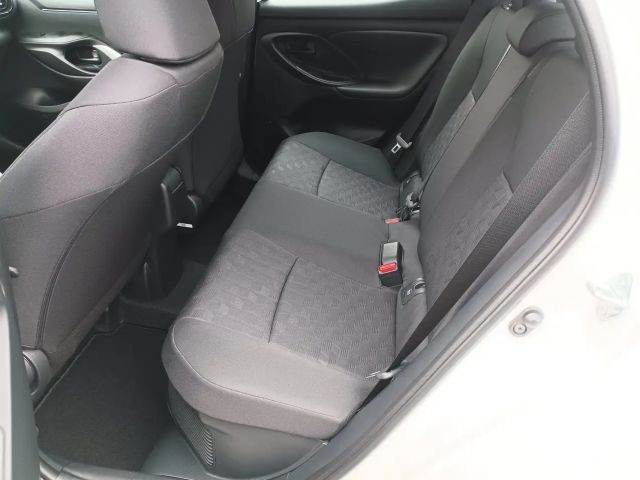 Toyota Yaris Business