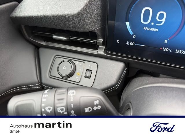 Ford Puma EcoBoost Titanium