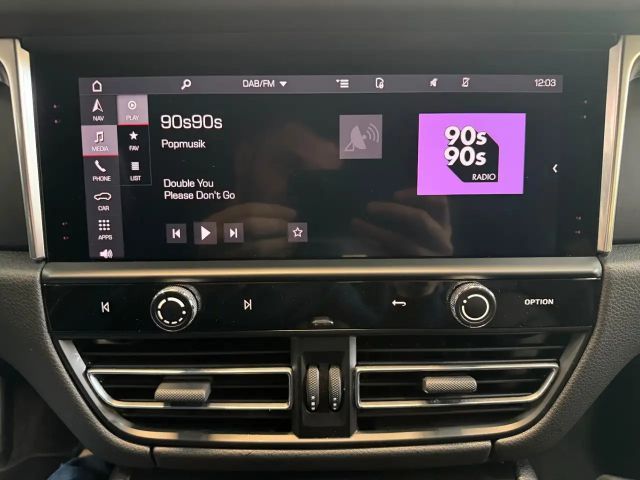 Porsche Macan *PANO*LUFT*AHK*21ZOLL*KAMERA*BOSE*