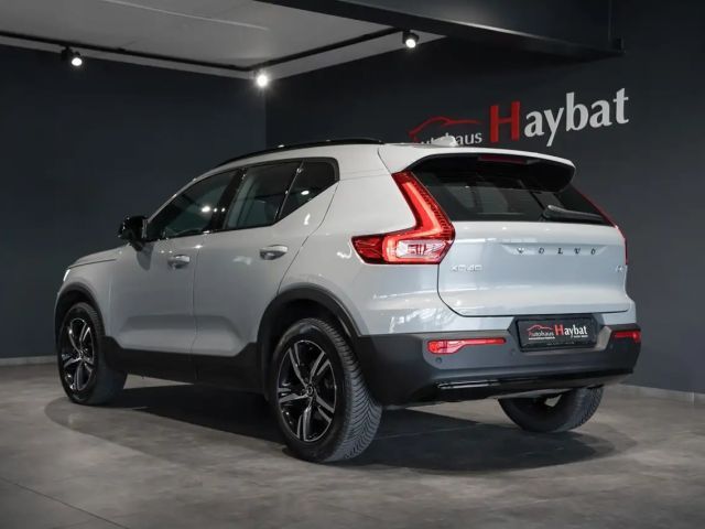 Volvo XC40 Dark Plus