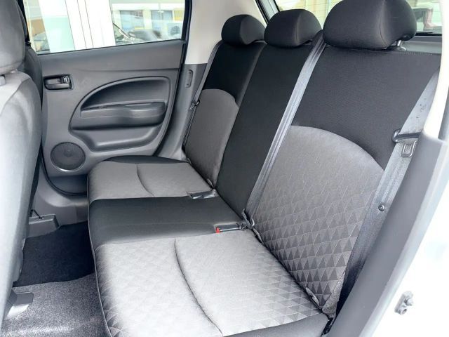 Mitsubishi Space Star Star