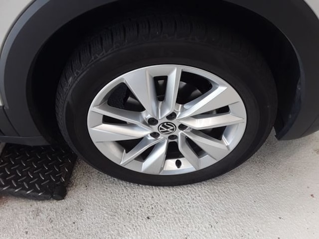 Volkswagen T-Cross TSi CarPlay+ACC+AHK+LED+Navi+Virt