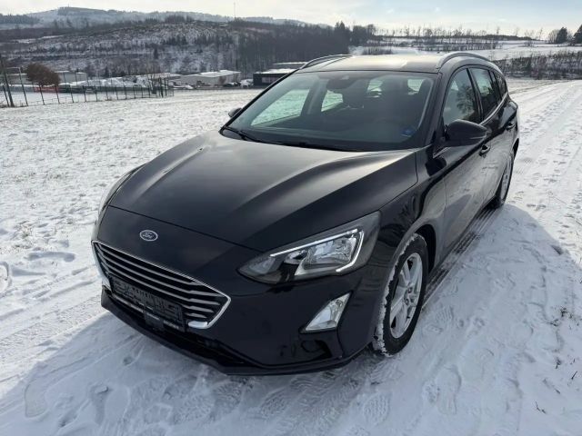 Ford Focus Cool & Connect Wagon