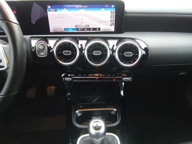 Mercedes-Benz A 160 Hatchback Style