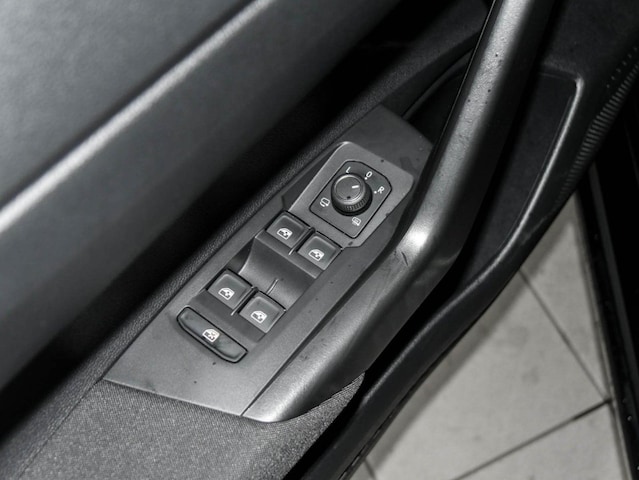 Volkswagen Taigo 1.0 TSI IQ.Drive R-Line