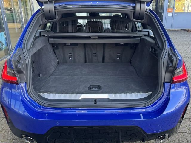 BMW 330 330e M-Sport Touring xDrive